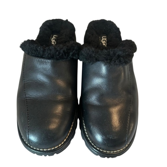 Ugg Australia Black slip-on Slides Women's Size 6 - Picture 7 of 7